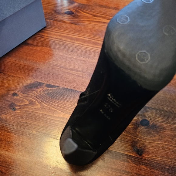 Prada satin booties. Like new. Comes with box - Picture 10 of 12